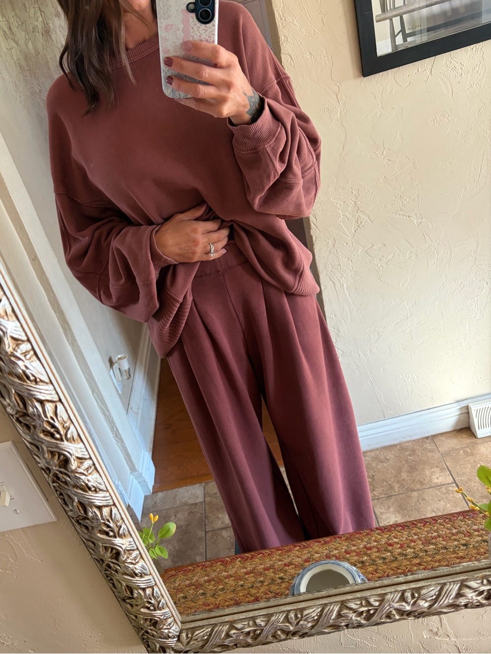 aerie sweatshirt and trouser set - Picture 3 of 8